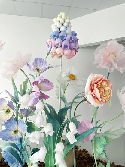 Vrijstaande gigantische papieren organza bloemenset - roze en paars, handgemaakte bruilofts-/evenementdecoratie